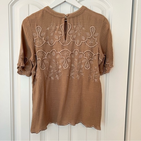 Rungolee Embroider Gauzy Top Size Small - Picture 3 of 7